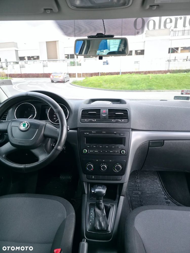 Skoda Yeti 1.2 TSI Ambition DSG - 8