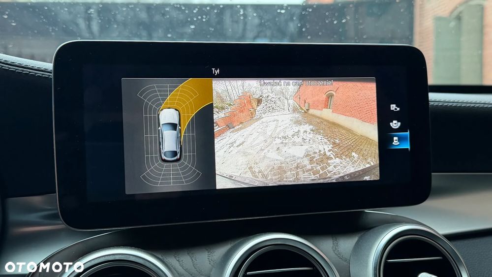 Mercedes-Benz GLC - 14