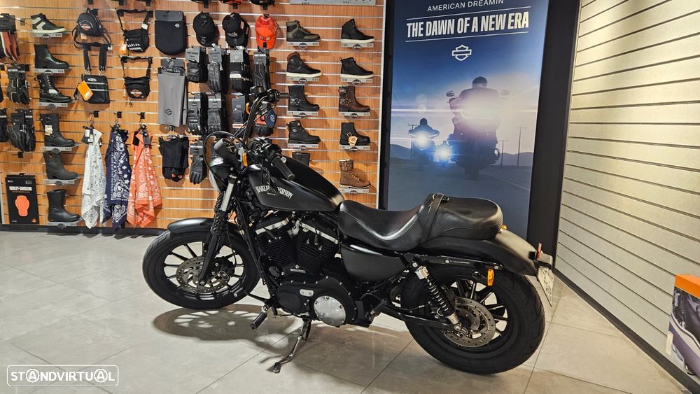 Harley-Davidson Sportster Iron 883 - 4