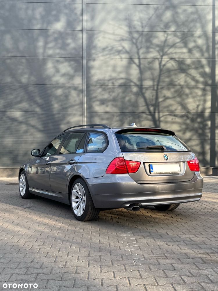 BMW Seria 3 320d DPF - 15