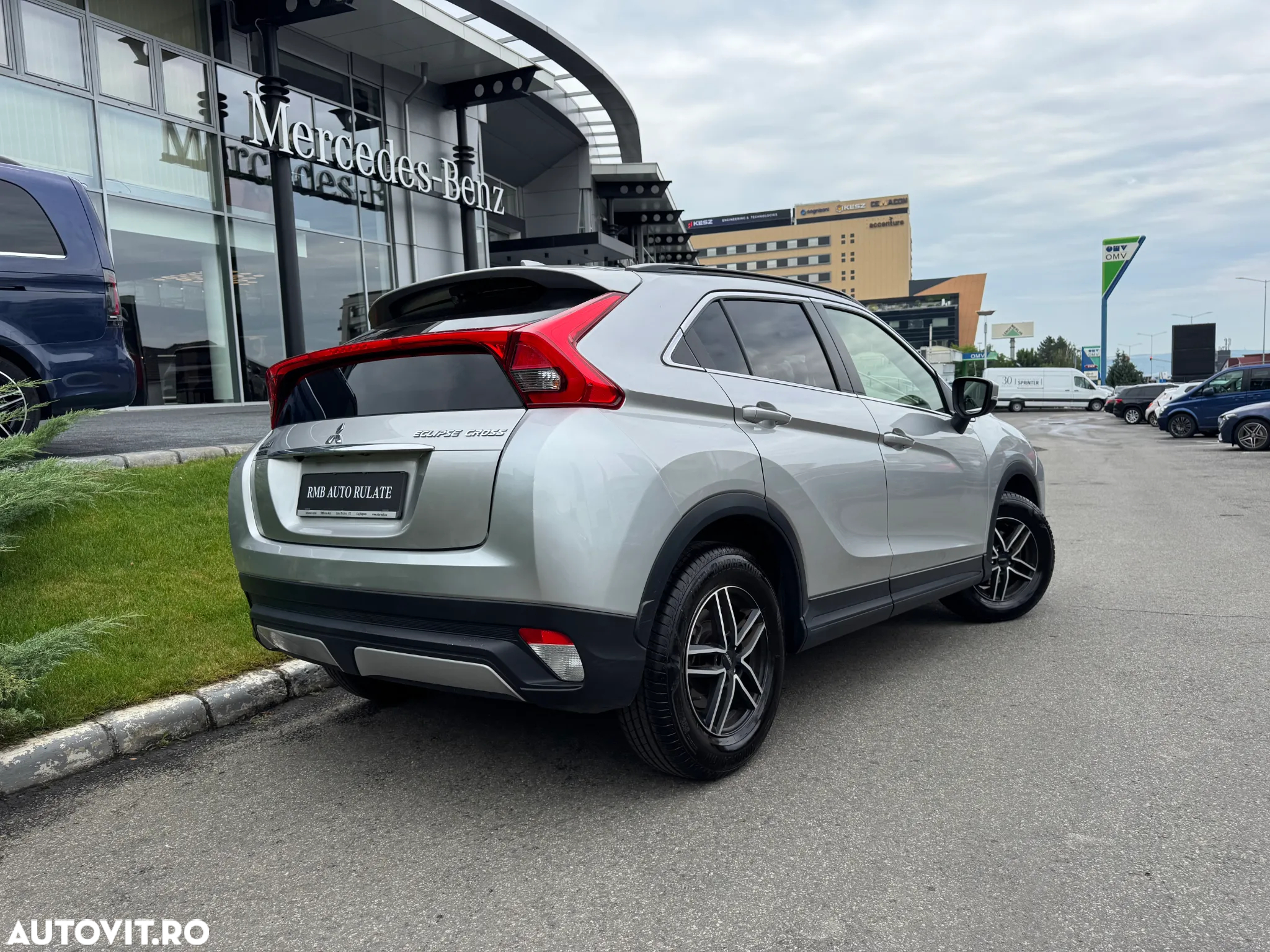 Mitsubishi Eclipse-Cross 1.5-litre 16-valve DOHC MIVEC Inform - 2