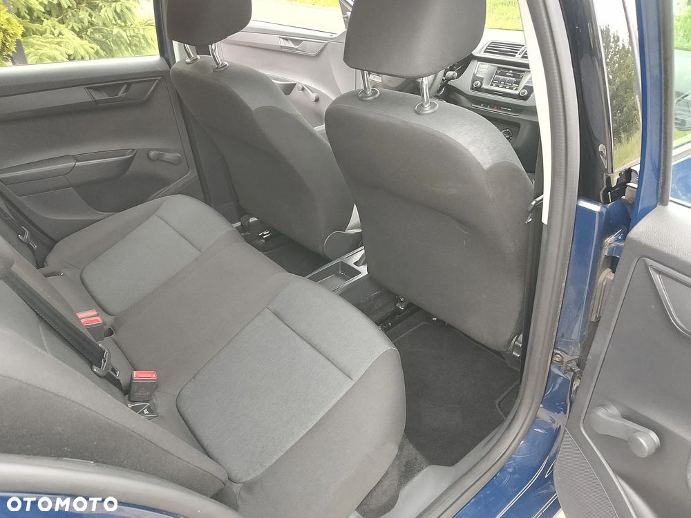 Skoda Fabia - 10