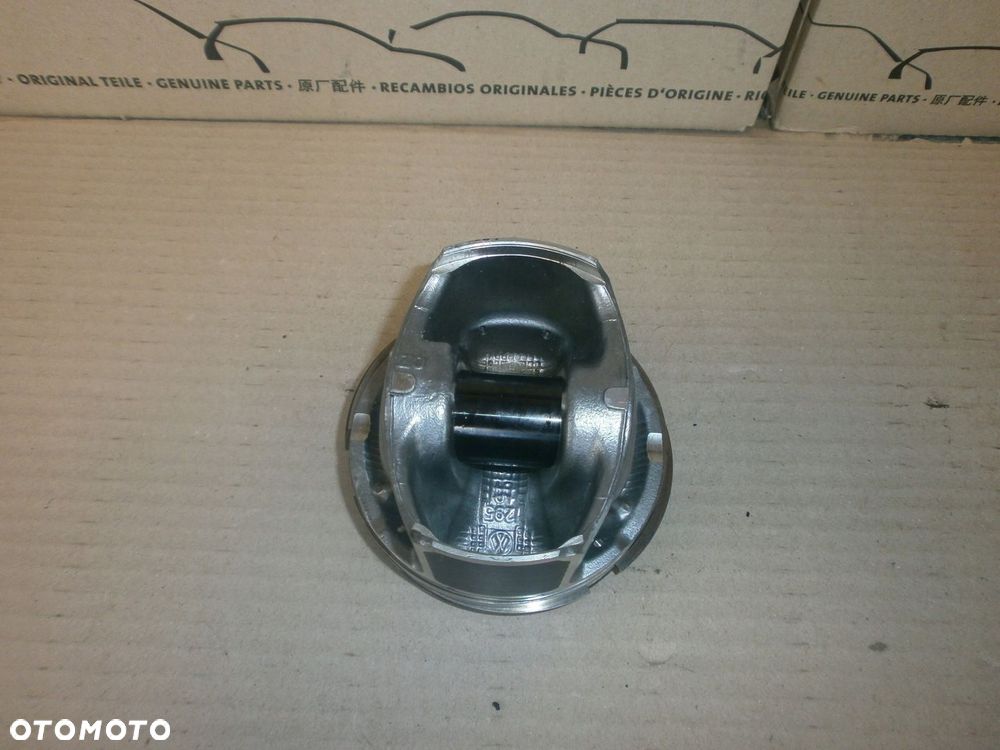 TŁOK 1.8 2.0 TFSI TSI 82.420 CJE CJS CNS CXB VW SKODA AUDI - 2