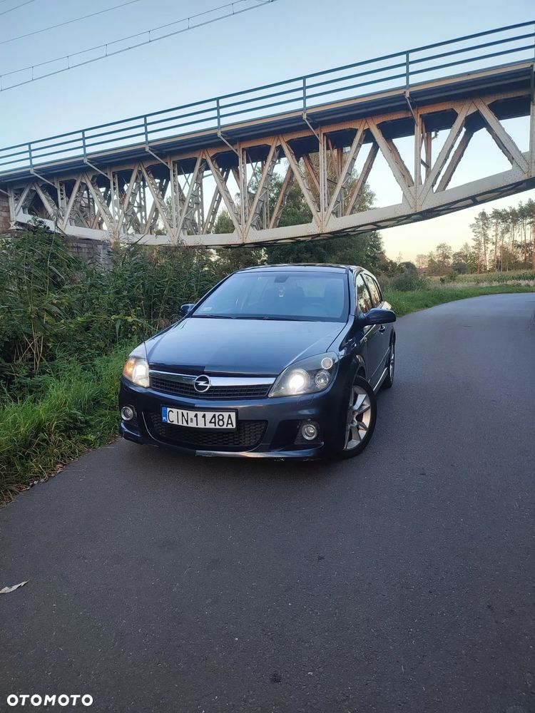 Opel Astra 1.7 CDTI Sport - 1