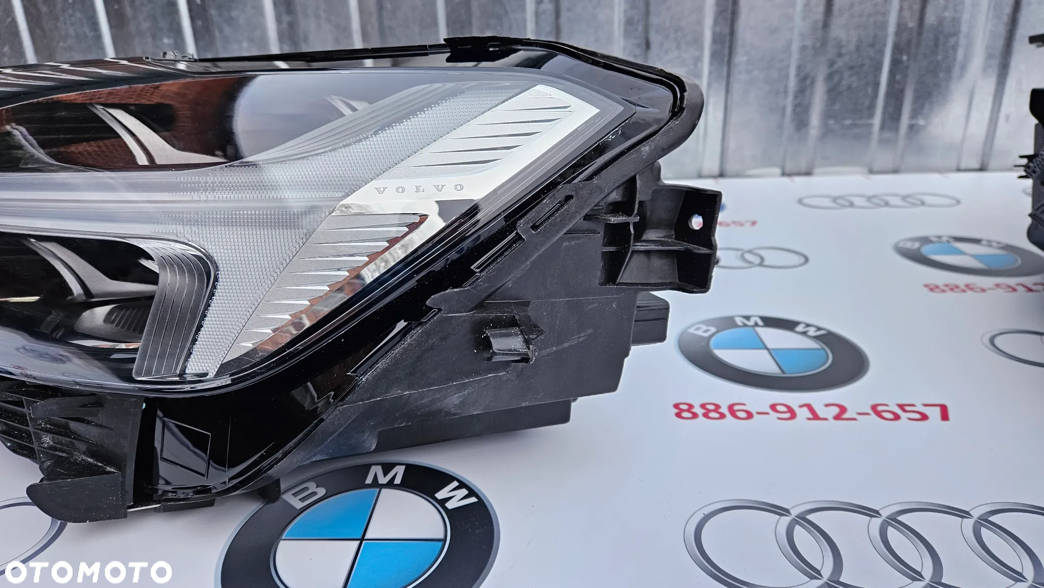 Reflektor lewy Lampa lewa VOLVO XC60 II FULL LED SYSTEM  NOWE  31420417  Czarny środek - 9