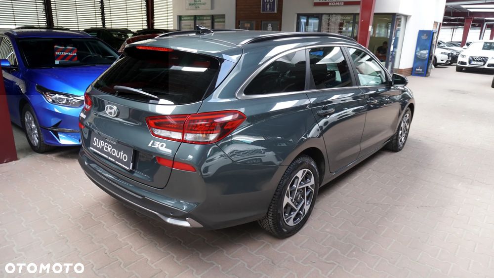 Hyundai i30 1.5 T-GDI 48V Smart Plus DCT - 15