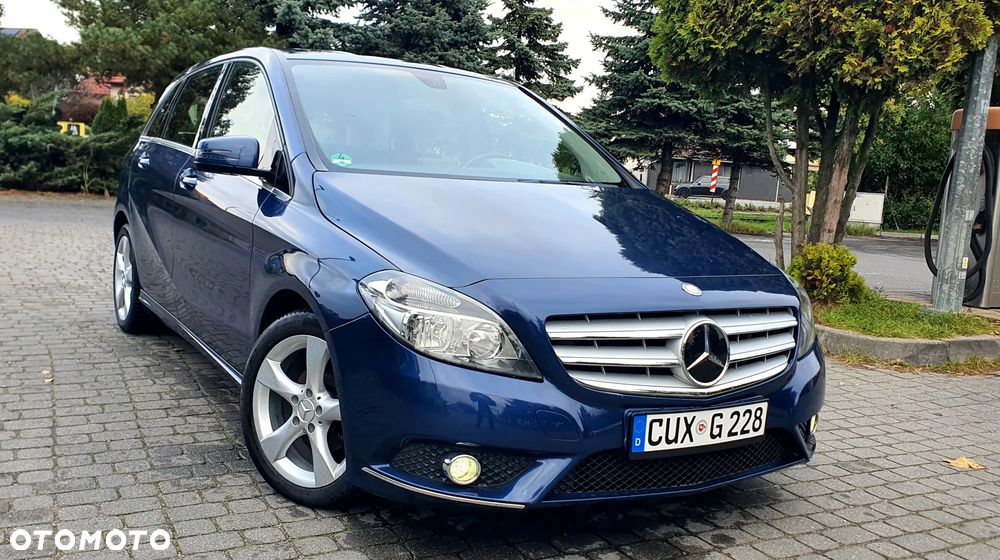 Mercedes-Benz Klasa B 180 (BlueEFFICIENCY) - 1