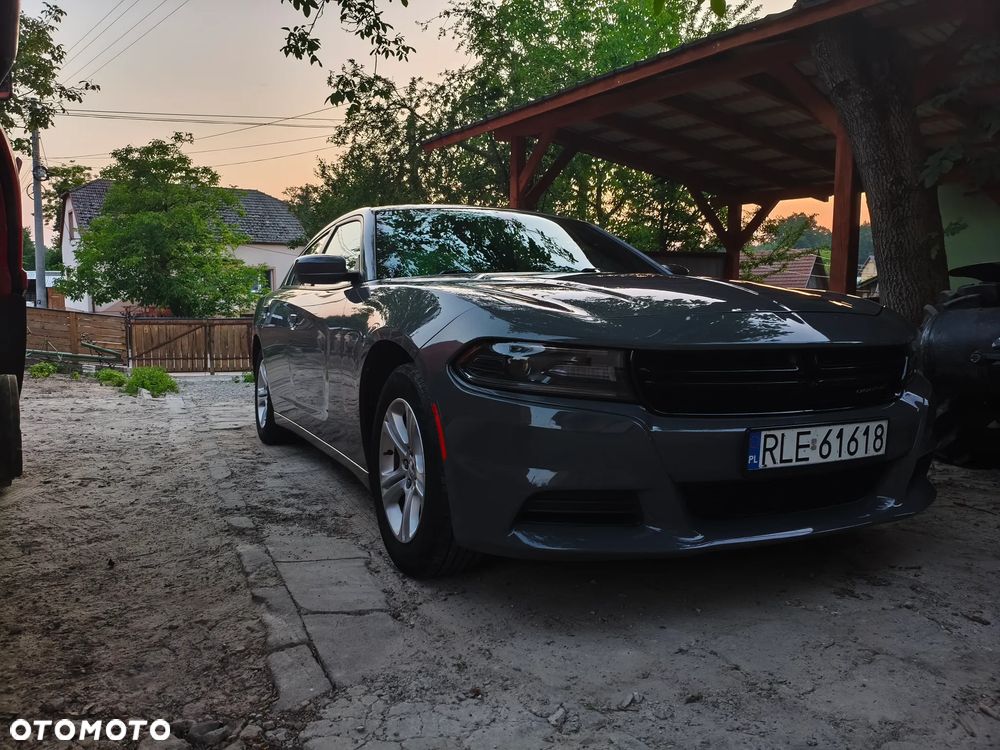 Dodge Charger - 3