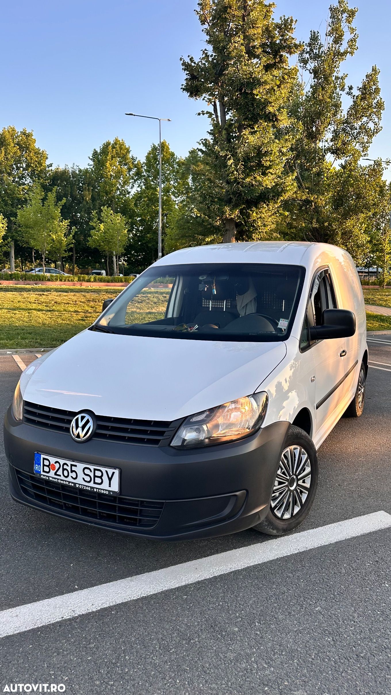 Volkswagen Caddy 1.6 TDI (5-Si.) Edition 30 - 1