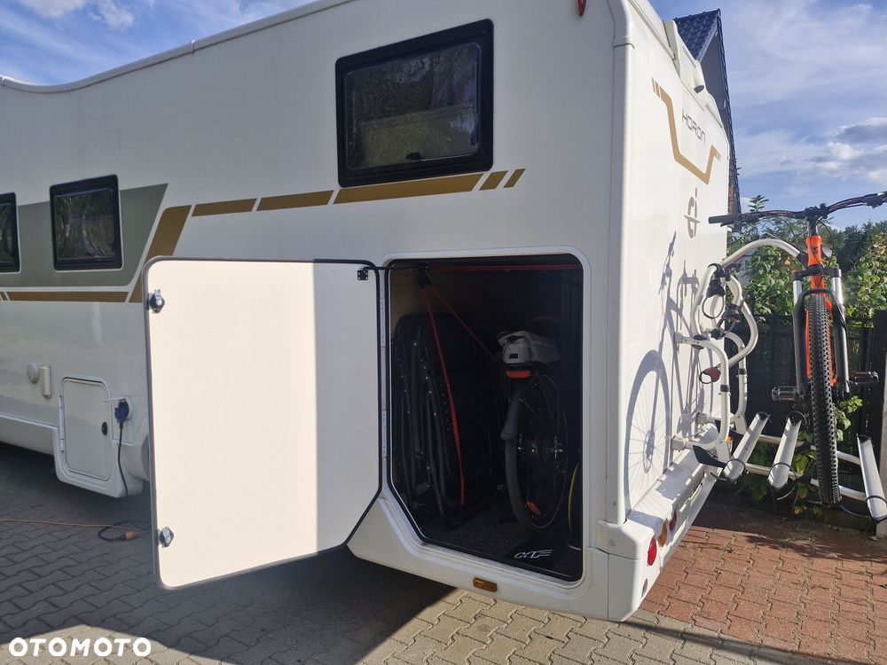 CI 84 M faktura vat 23% - 17