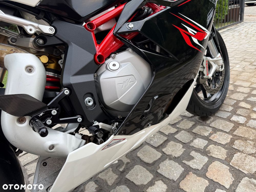 MV AGUSTA F4 - 7