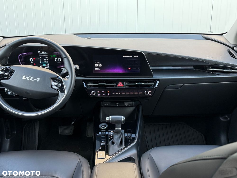 Kia Niro 1.6 GDI Hybrid M - 22