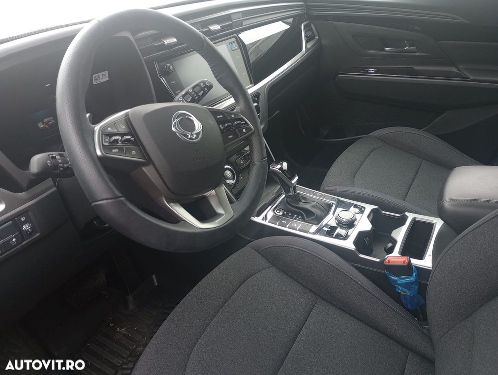 SsangYong Korando - 5