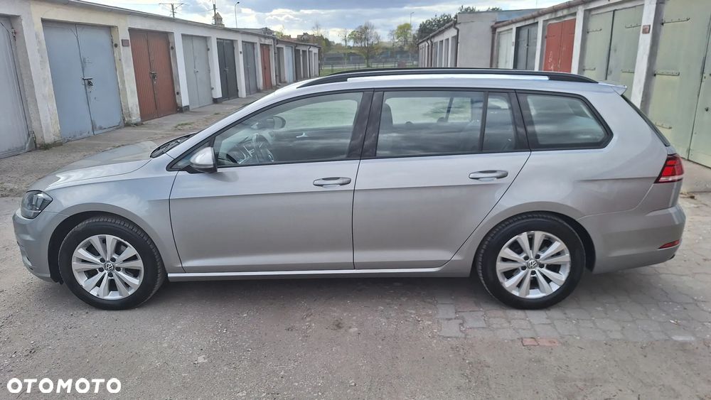 Volkswagen Golf 1.6 TDI BMT Comfortline - 7