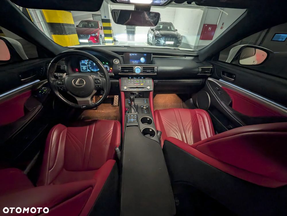 Lexus RC F - 4