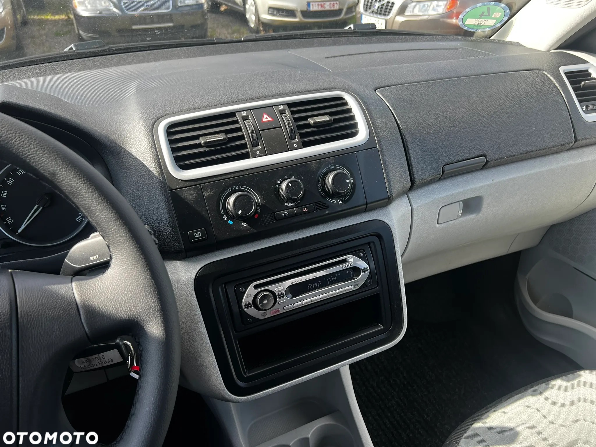 Skoda Fabia 1.4 16V Ambiente - 8
