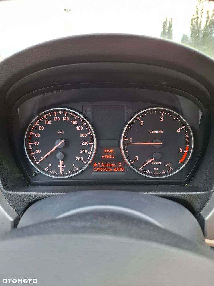 BMW Seria 3 320d - 9
