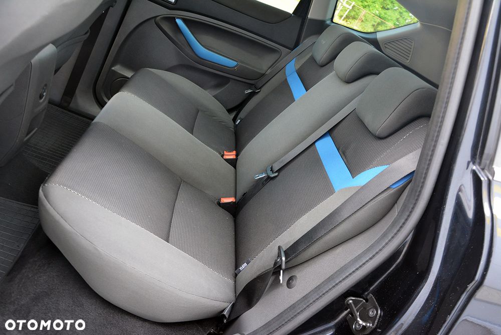 Ford Kuga 2.0 TDCi 2x4 Trend - 20