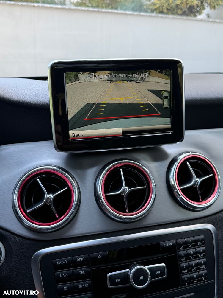 Mercedes-Benz CLA 220 CDI 7G-DCT AMG Line - 34