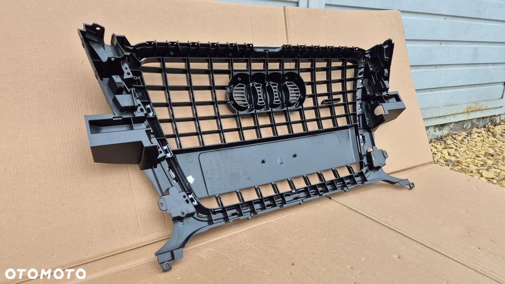 Atrapa Chłodnicy Grill Audi Q5 8R 08-12 OE 8R0853651B C D E Oryginał Nowa ! - 12