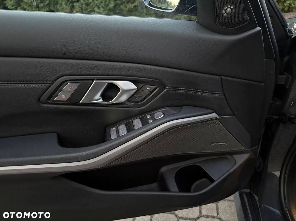 BMW Seria 3 - 13