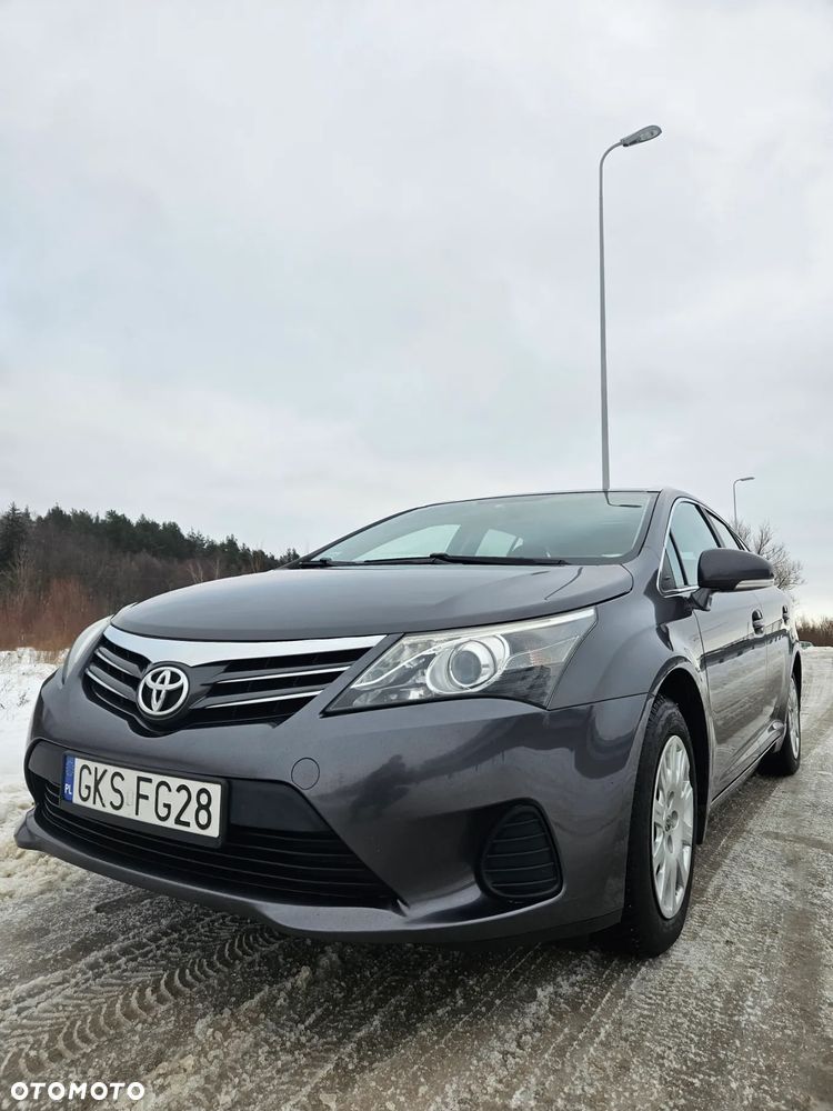 Toyota Avensis 1.8 Active - 3
