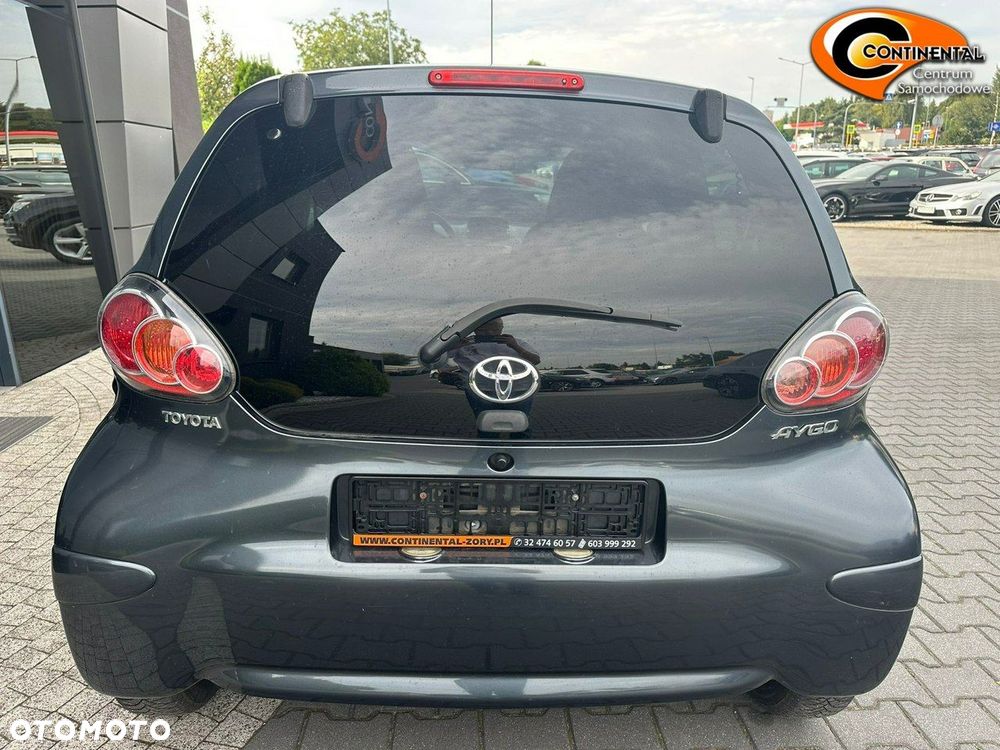 Toyota Aygo - 13