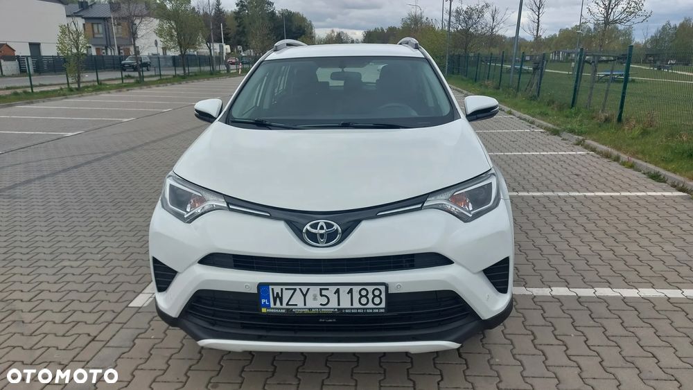 Toyota RAV4 - 5