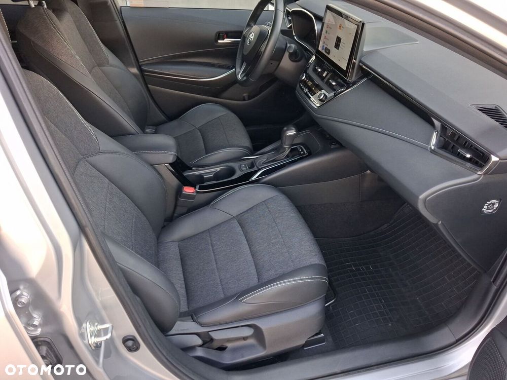 Toyota Corolla 1.8 Hybrid Style - 13