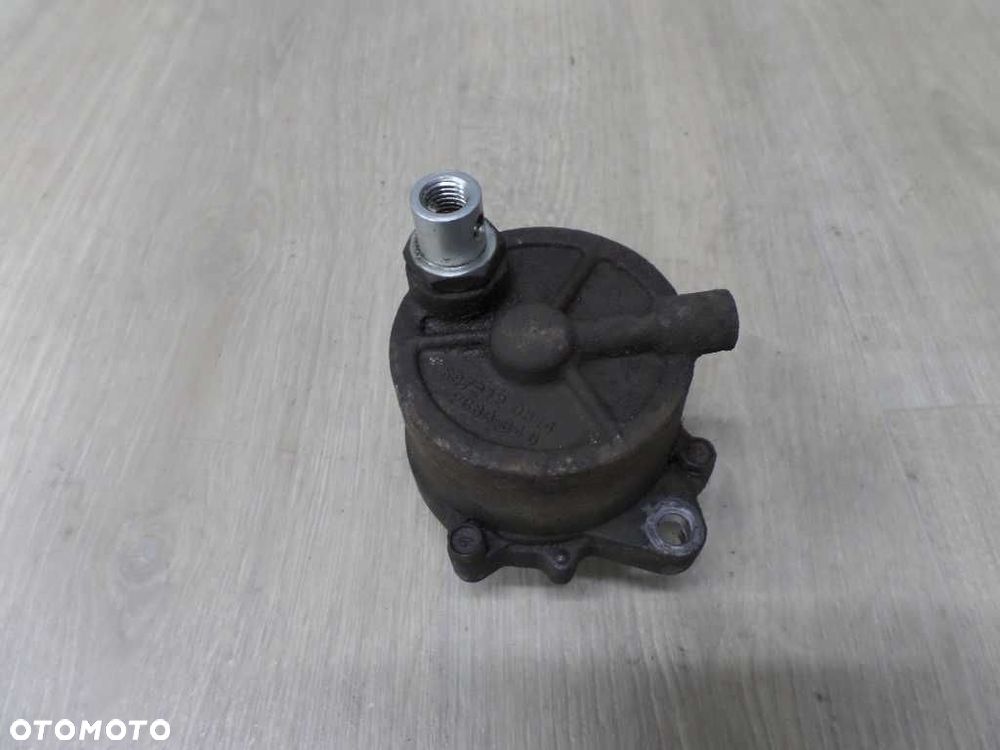 ISUZU N35 GRAFTER JCB 3.0 4JJ1 06- POMPA PODCISNIENIA VACUM VACU 897312-0814 - 3