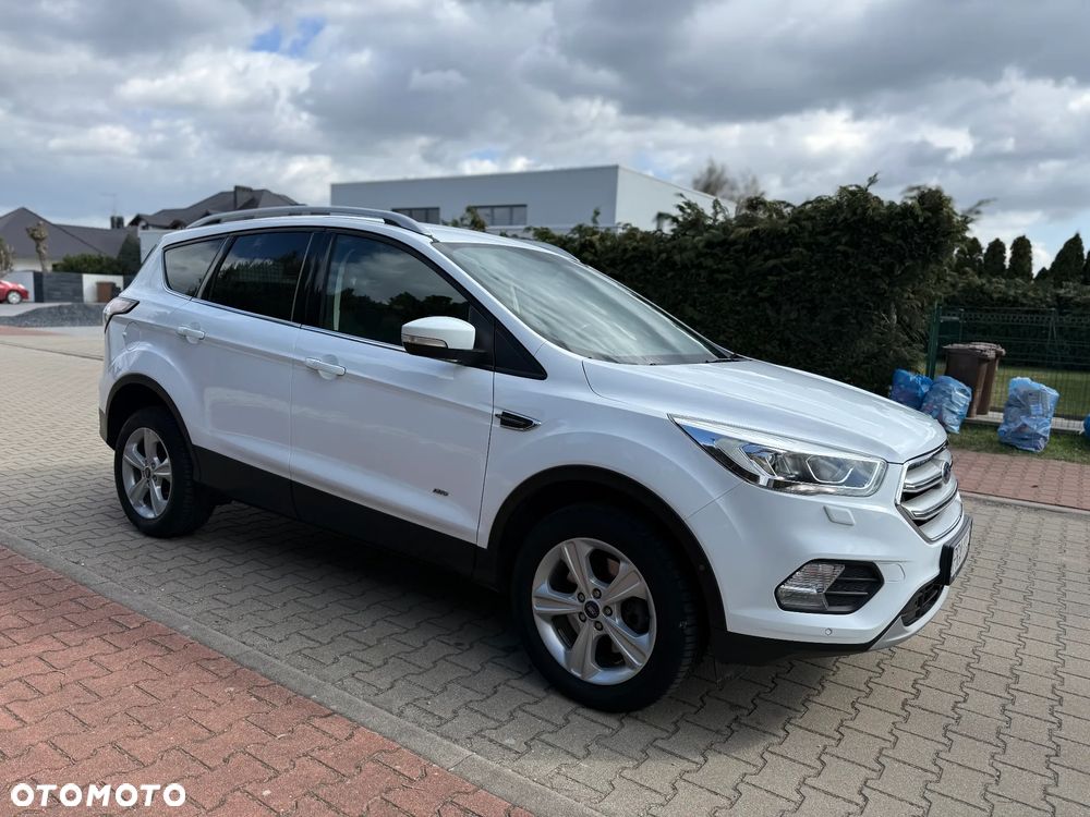 Ford Kuga - 2