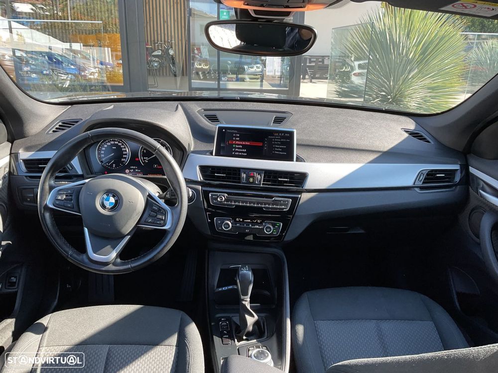 BMW X1 25 e xDrive - 38