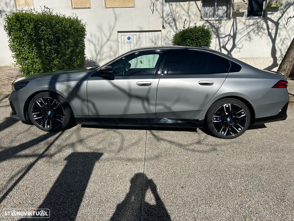 BMW i5 M60 xDrive Pack Desportivo M Pro - 20