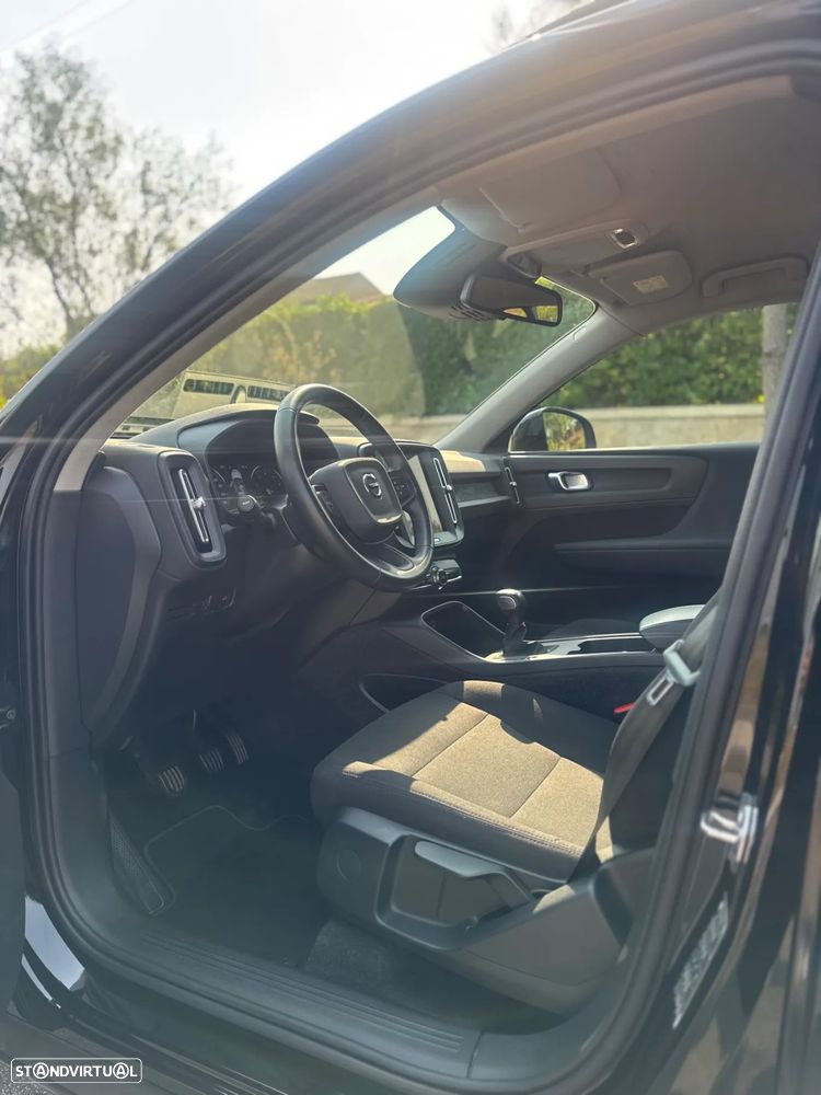 Volvo XC 40 1.5 T2 Momentum - 14