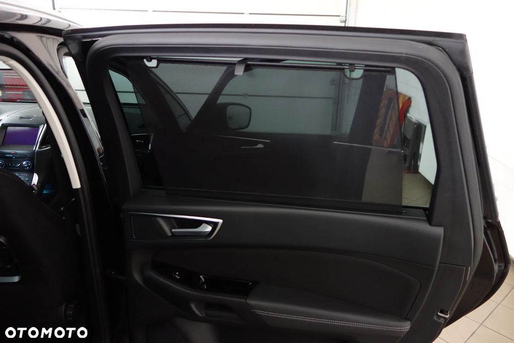 Ford S-Max 2.0 EcoBlue Titanium - 12