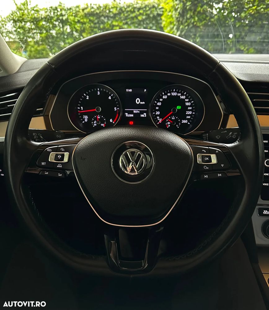 Volkswagen Passat 2.0 TDI DSG R Executive - 5