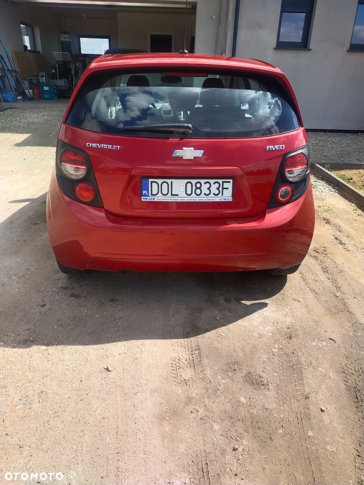 Chevrolet Aveo 1.4 16V LS Design+ - 4
