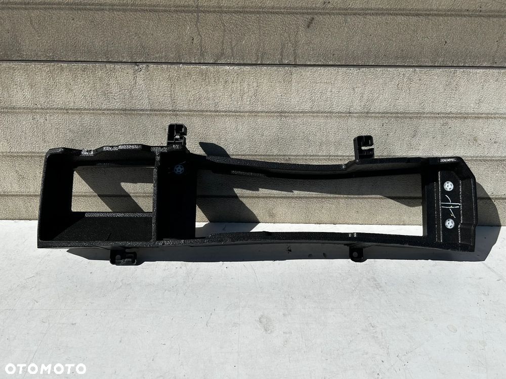 Renault Clio V 628108549R Kierownica Wlot Powietrza Absorber Zderzak Przód