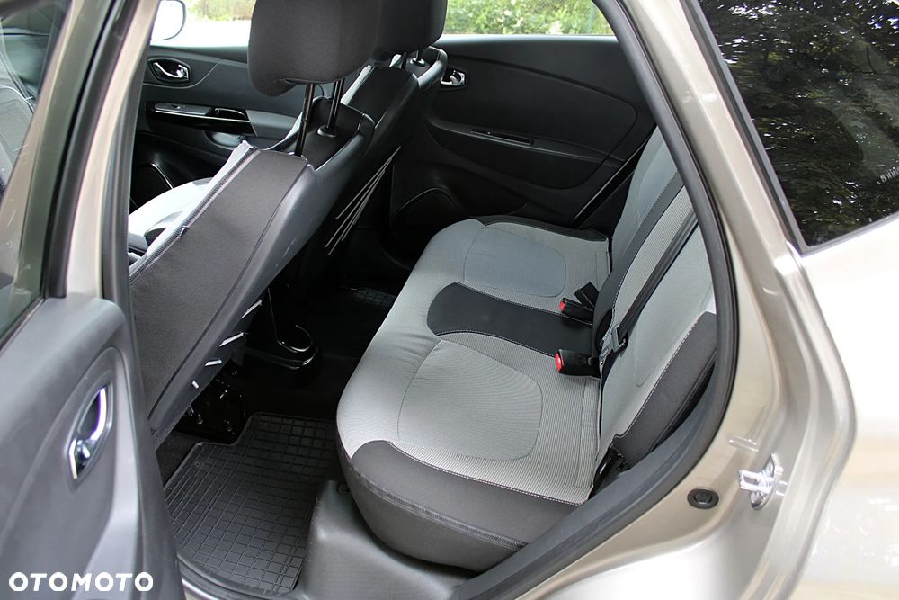 Renault Captur - 16