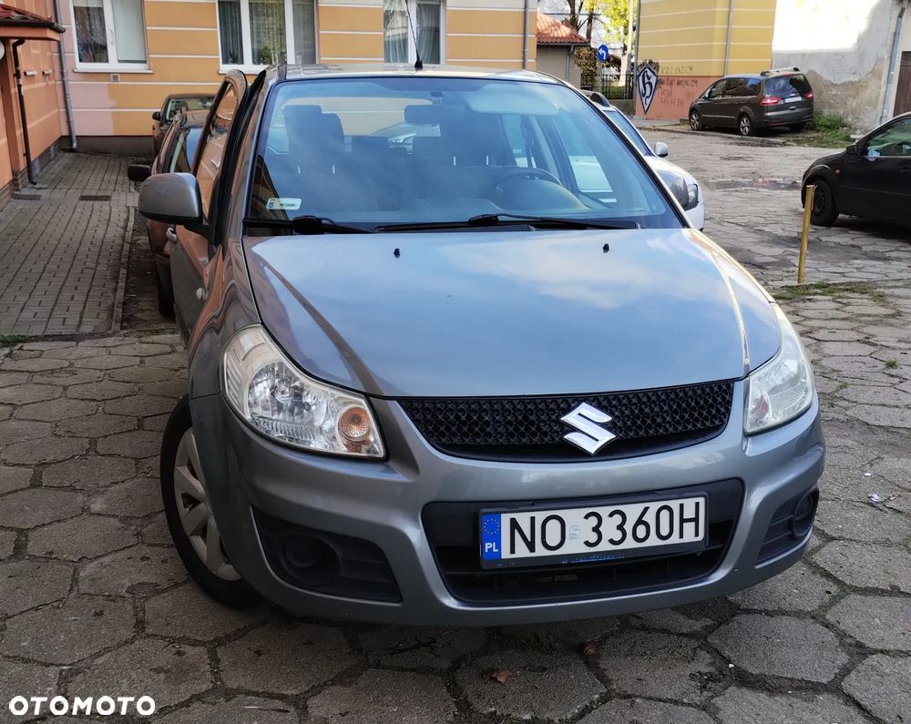 Suzuki SX4 1.6 Comfort - 1