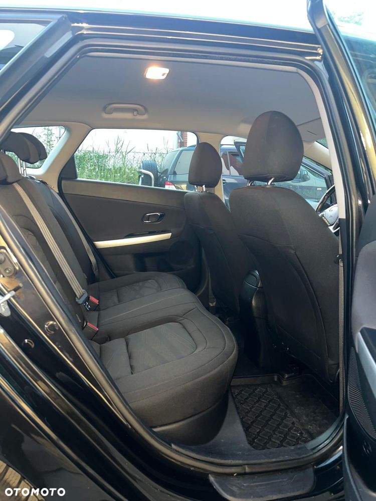 Kia Ceed 1.6 CRDi M - 10
