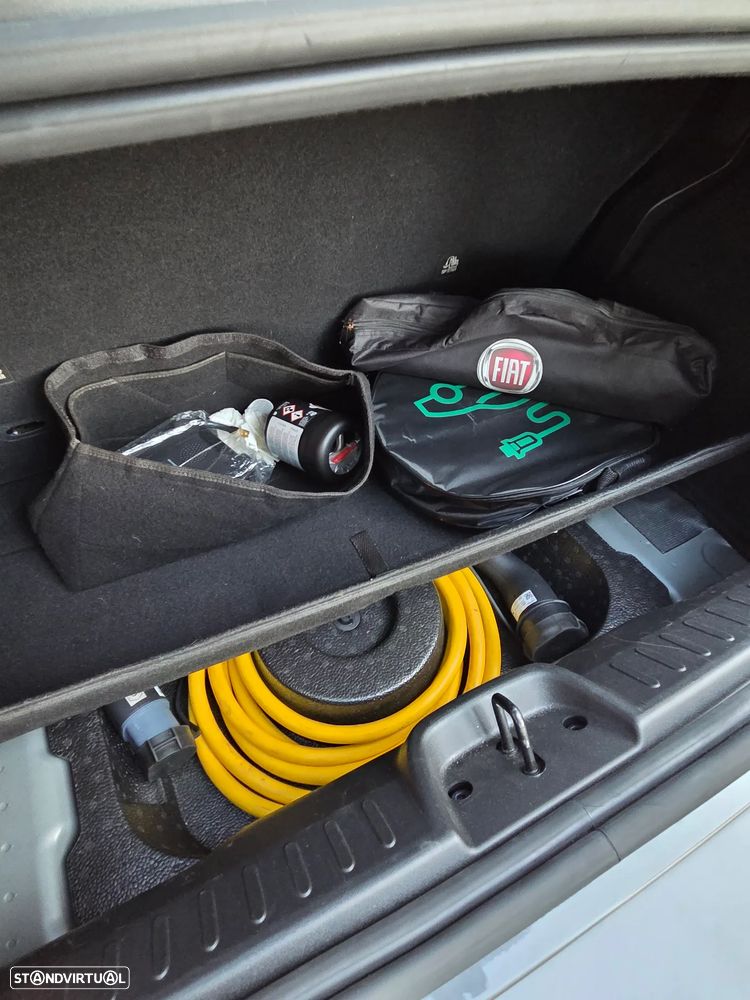 Fiat 500e C 42kWh Icon - 24
