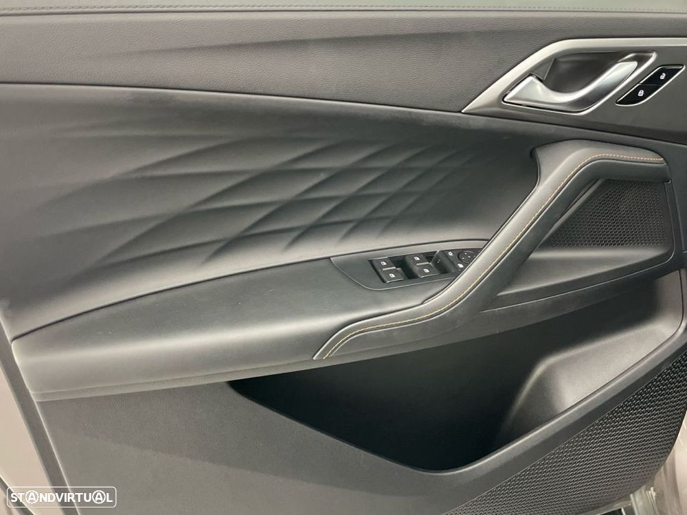 MG HS 1.5 Plug-in Hybrid Luxury - 16