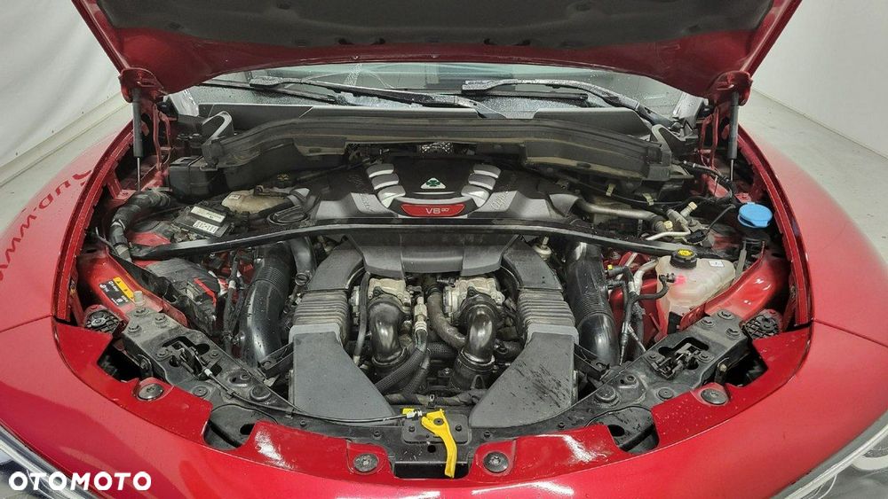 Alfa Romeo Stelvio 2.9 V6 Bi-Turbo Quadrifoglio Q4 - 19