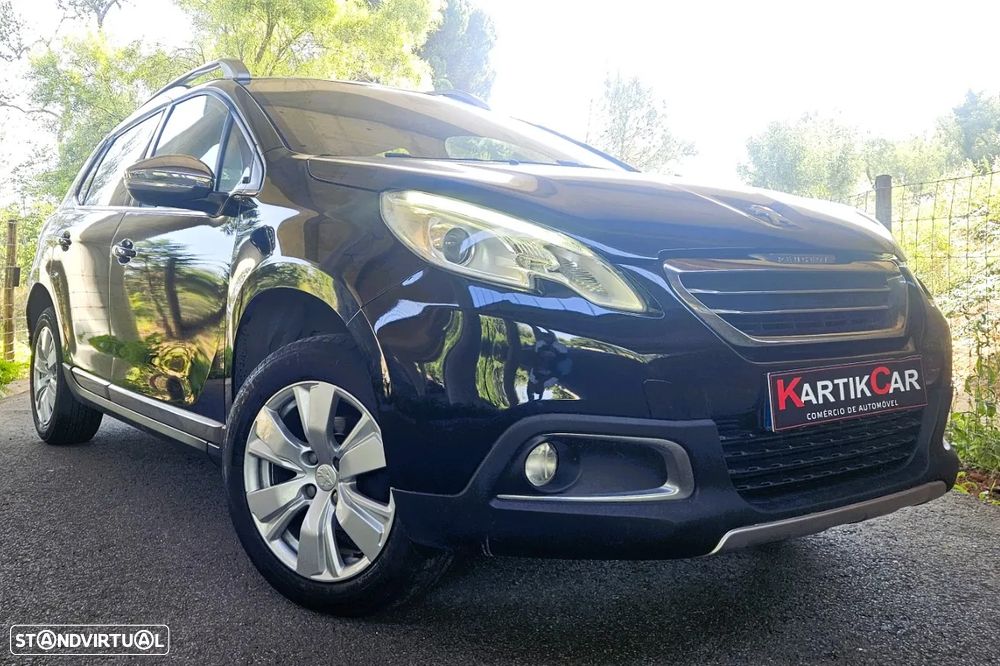 Peugeot 2008 1.2 PureTech Allure - 2