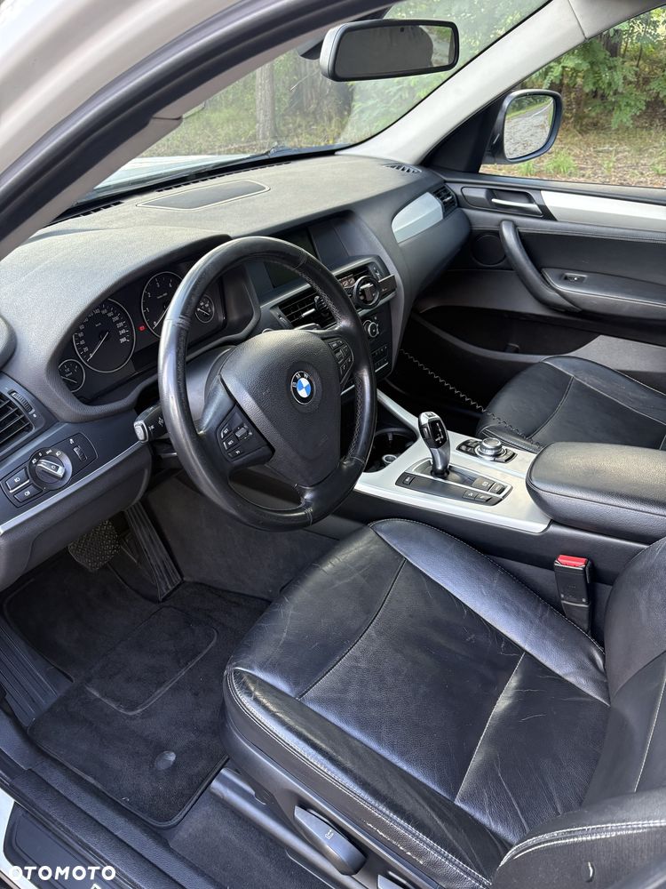 BMW X3 2011 photo 4