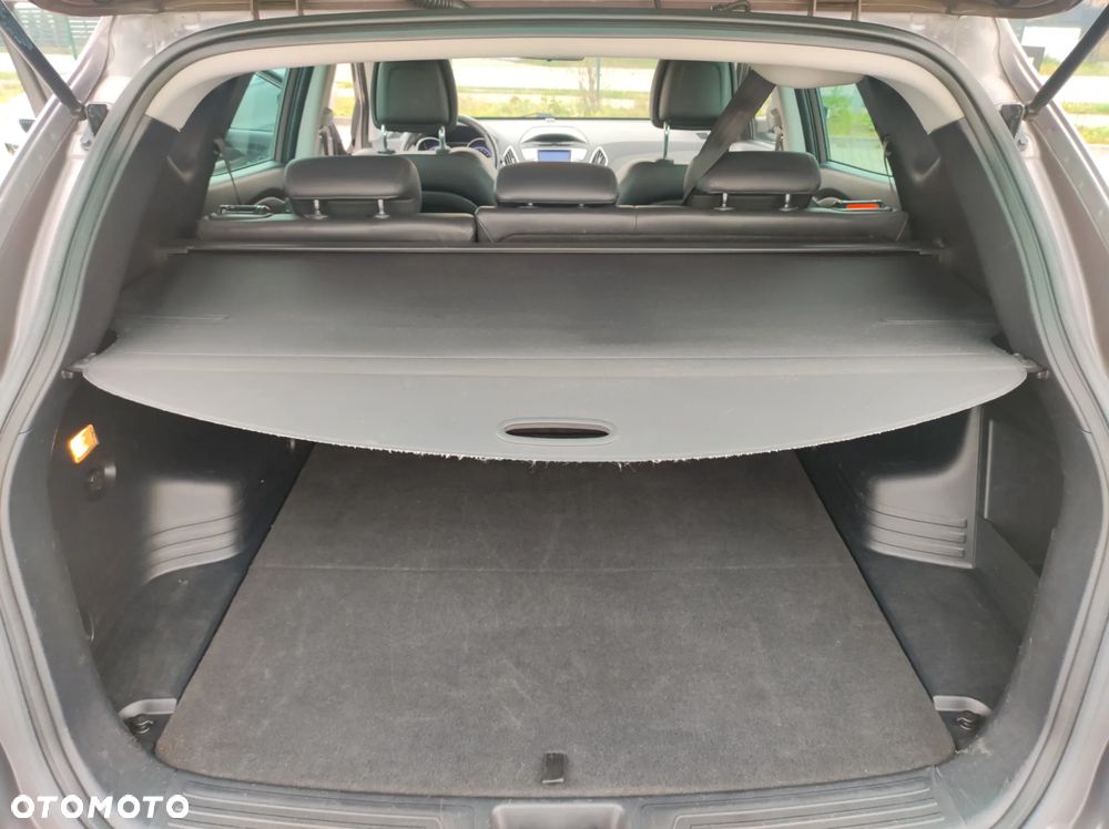 Hyundai ix35 2.0 CRDi 4WD Comfort - 23