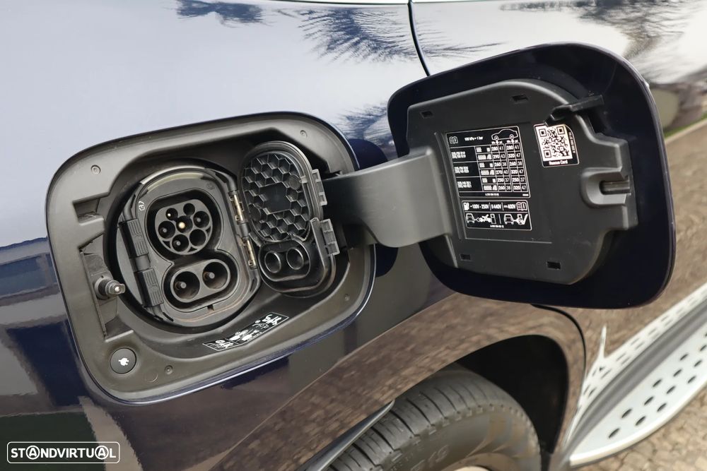 Mercedes-Benz EQC 400 4Matic AMG Line - 9