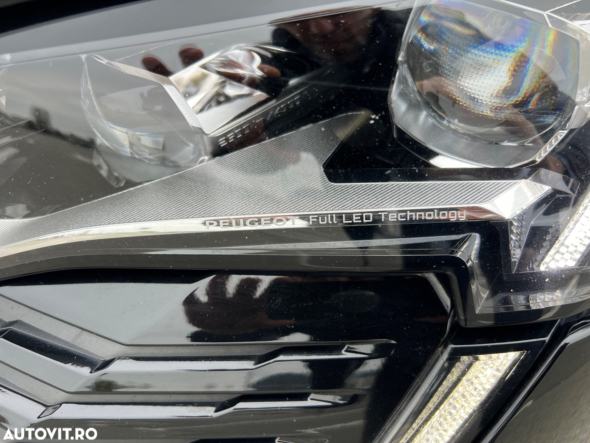 Peugeot 3008 Plug-In Hybrid 225 e-EAT8 GT - 18