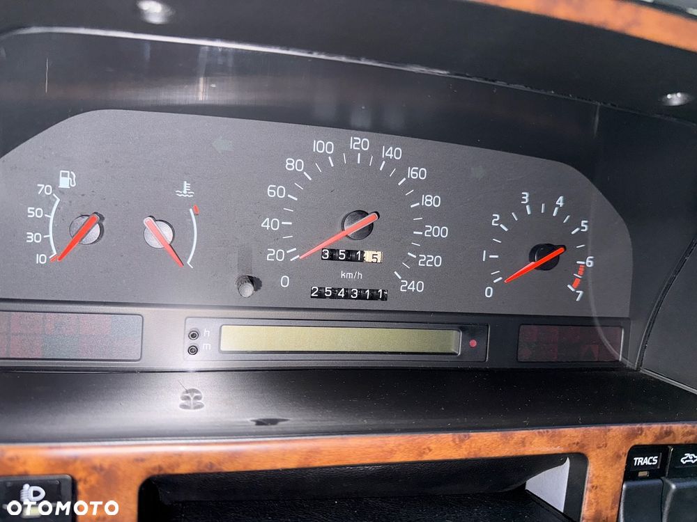 Volvo 850 - 25